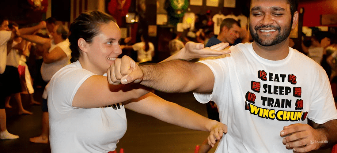 Sarah lister, Sarah Davison, Wing Chun Kung Fu, woman wing chun, wing chun woman, woman instructor, coach,